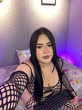 Snapshot of Bloomie_1 chatting on July 1, 2026, 8:20 pm Bloomie 1 online show from July 1, 2026, 8:20 pm
