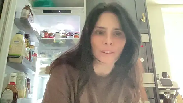 Snapshot of JadeLucy chatting on June 9, 2026, 1:12 pm JadeLucy online show from June 9, 2026, 1:12 pm