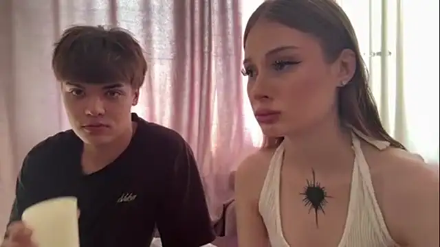 Snapshot of BestSweetyBB chatting on June 30, 2026, 2:28 pm BestSweetyBB online show from June 30, 2026, 2:28 pm