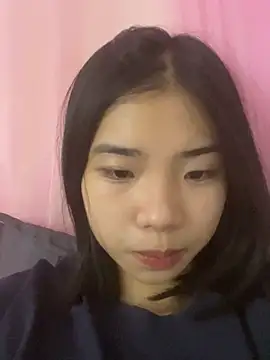 Snapshot of -Kempi- chatting on June 10, 2026, 8:37 am -Kempi- online show from June 10, 2026, 8:37 am
