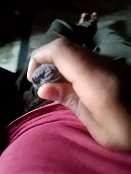 Snapshot of Desiboy_slaveForGirls chatting on June 10, 2026, 8:04 am Desiboy slaveForGirls online show from June 10, 2026, 8:04 am