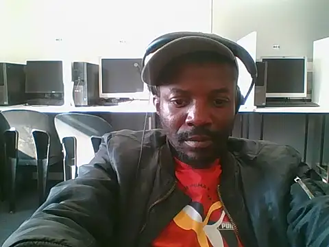 Snapshot of TheDeep454 chatting on July 28, 2026, 1:32 pm TheDeep454 online show from July 28, 2026, 1:32 pm