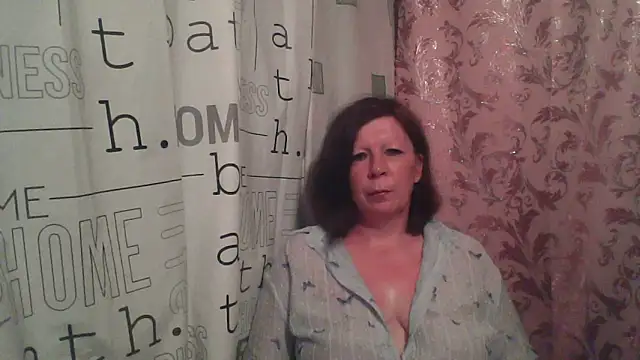 Snapshot of Schastlivaya43 chatting on June 22, 2026, 6:27 pm Schastlivaya43 online show from June 22, 2026, 6:27 pm