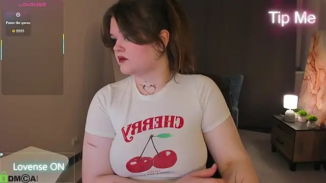 Snapshot of meow_weow chatting on July 14, 2026, 12:22 pm meow weow online show from July 14, 2026, 12:22 pm