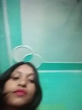 kajal jain00 online show from June 15, 2026, 8:58 am