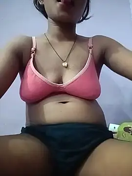 kajal jain00 online show from July 12, 2026, 1:23 pm