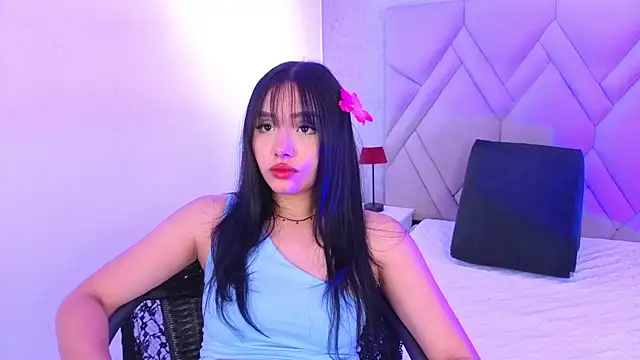 Snapshot of Mila__Fire chatting on June 25, 2026, 11:48 am Mila Fire online show from June 25, 2026, 11:48 am