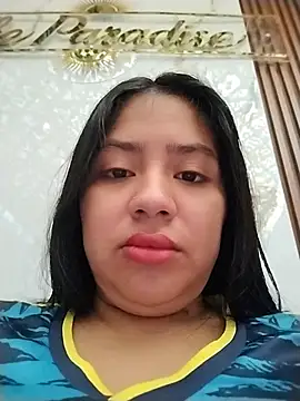 Snapshot of Amber_Herrera chatting on July 17, 2026, 12:24 pm Amber Herrera online show from July 17, 2026, 12:24 pm