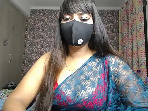 Snapshot of Goddess_Ruhii chatting on June 15, 2026, 4:50 pm Goddess Ruhii online show from June 15, 2026, 4:50 pm