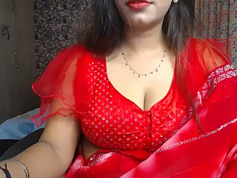 Snapshot of Goddess_Ruhii chatting on June 23, 2026, 5:44 pm Goddess Ruhii online show from June 23, 2026, 5:44 pm