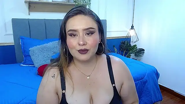 Snapshot of Khalia_ chatting on June 11, 2026, 7:00 pm Khalia online show from June 11, 2026, 7:00 pm