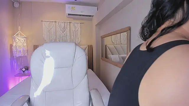 Snapshot of KataleyaSwet chatting on June 12, 2026, 3:59 am KataleyaSwet online show from June 12, 2026, 3:59 am