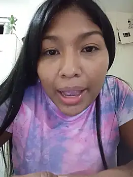 Snapshot of MoonMua chatting on June 15, 2026, 4:12 am MoonMua online show from June 15, 2026, 4:12 am