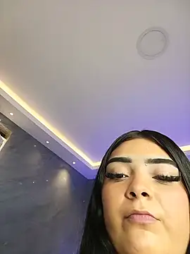 Snapshot of inaya_khalifaa chatting on June 24, 2026, 9:23 pm inaya khalifaa online show from June 24, 2026, 9:23 pm
