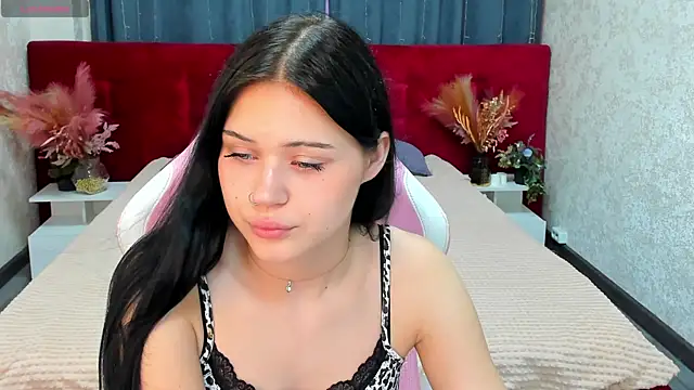 Snapshot of Baby_Sunsh1ne_ chatting on July 6, 2026, 8:43 am Baby Sunsh1ne online show from July 6, 2026, 8:43 am