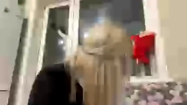 moonluv33 online show from June 18, 2026, 5:07 pm
