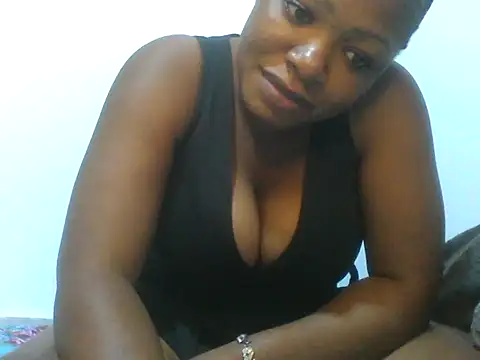 Snapshot of sweett_camillah chatting on June 27, 2026, 10:05 pm sweett camillah online show from June 27, 2026, 10:05 pm
