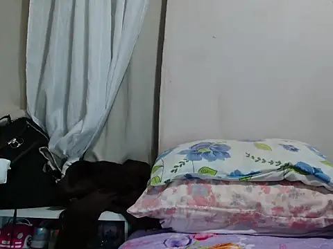 Snapshot of Alana_sc chatting on June 20, 2026, 4:34 pm Alana sc online show from June 20, 2026, 4:34 pm
