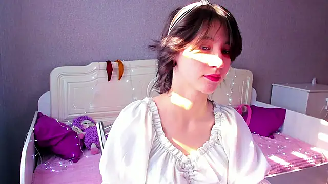 Snapshot of Carolina_Lu chatting on July 10, 2026, 1:05 am Carolina Lu online show from July 10, 2026, 1:05 am