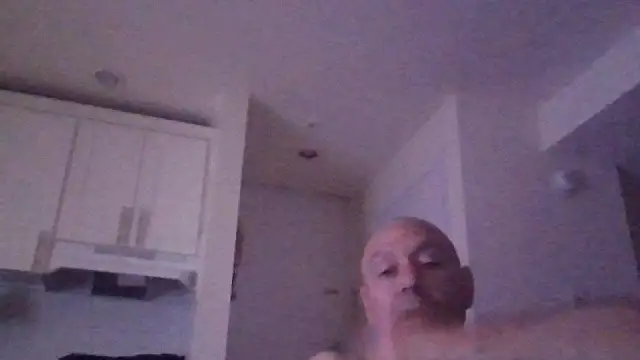 Snapshot of selectricky chatting on June 7, 2026, 2:28 am selectricky online show from June 7, 2026, 2:28 am