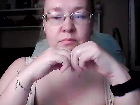 Viola27 online show from June 24, 2026, 4:16 pm