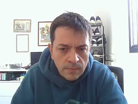 Snapshot of silverfox44now chatting on June 7, 2026, 4:23 pm silverfox44now online show from June 7, 2026, 4:23 pm