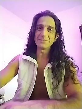 Nightcrawlers online show from June 12, 2026, 1:47 am