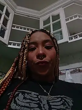 Snapshot of Aria_Peach_ chatting on July 25, 2026, 3:47 am Aria Peach online show from July 25, 2026, 3:47 am