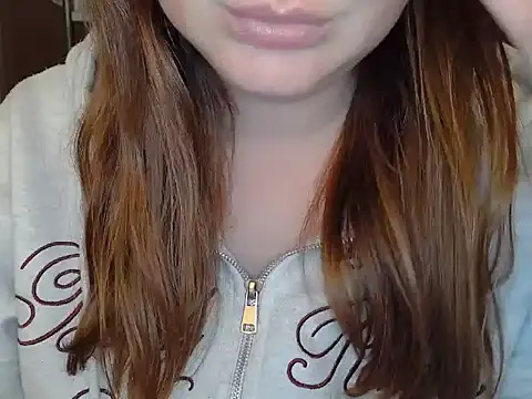 Snapshot of Butterfly_PL chatting on June 10, 2026, 3:57 pm Butterfly PL online show from June 10, 2026, 3:57 pm