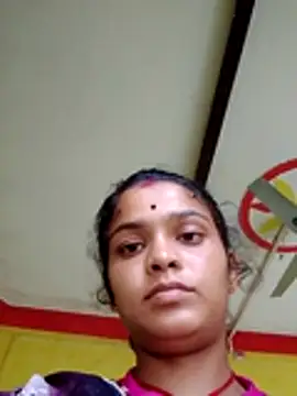 Snapshot of Hot_dia92 chatting on July 3, 2026, 3:24 am Hot dia92 online show from July 3, 2026, 3:24 am
