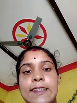 Snapshot of Hot_dia92 chatting on July 9, 2026, 7:20 am Hot dia92 online show from July 9, 2026, 7:20 am