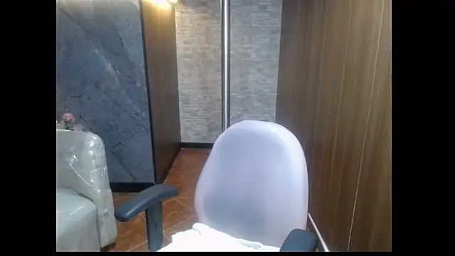 Snapshot of ariel_1_ chatting on July 13, 2026, 12:26 pm ariel 1 online show from July 13, 2026, 12:26 pm