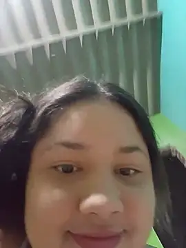 Yulisa 70 online show from July 4, 2026, 9:59 am
