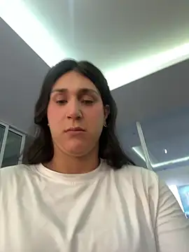 AryloverX online show from July 15, 2026, 9:11 pm