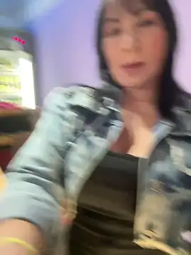 Snapshot of _Pamela04 chatting on June 9, 2026, 10:00 pm Pamela04 online show from June 9, 2026, 10:00 pm