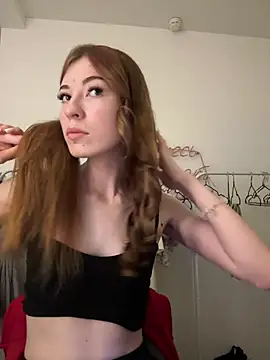 Snapshot of AlisaRussel chatting on July 9, 2026, 4:28 pm AlisaRussel online show from July 9, 2026, 4:28 pm