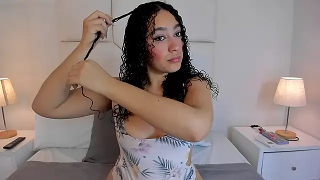 NaomiCambels online show from July 11, 2026, 7:03 pm