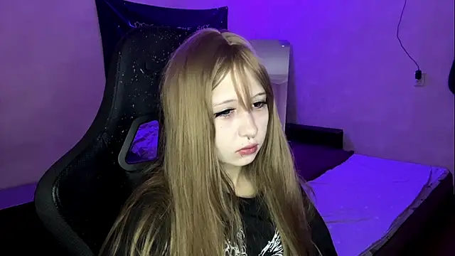 Snapshot of psycholina chatting on June 24, 2026, 8:24 am psycholina online show from June 24, 2026, 8:24 am