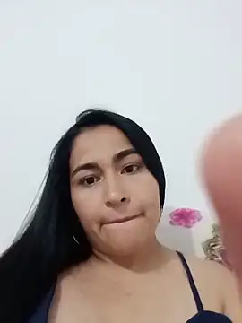 Carolina Velez pm online show from June 9, 2026, 3:51 am