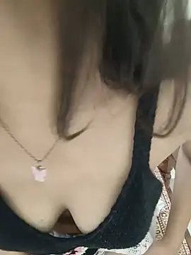 Hottness Vamika online show from July 11, 2026, 3:29 am