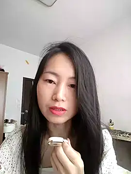 Snapshot of Reiko512 chatting on June 10, 2026, 12:34 am Reiko512 online show from June 10, 2026, 12:34 am