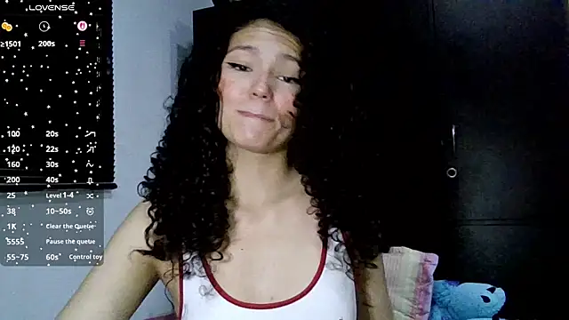 Diamond Curls online show from July 16, 2026, 3:31 pm