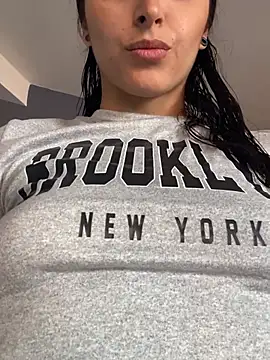 RinNox online show from July 21, 2026, 9:05 pm