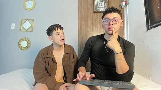 boy hotparty online show from July 28, 2026, 7:26 pm