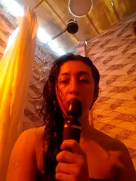 Snapshot of _valerianam chatting on June 20, 2026, 3:28 pm valerianam online show from June 20, 2026, 3:28 pm