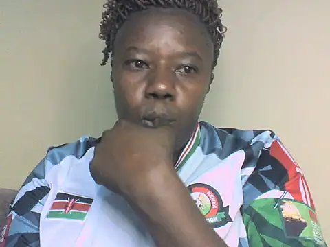 Snapshot of laula3030 chatting on July 25, 2026, 3:29 pm laula3030 online show from July 25, 2026, 3:29 pm