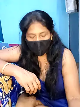 Snapshot of tamil_sarah chatting on July 14, 2026, 6:14 pm tamil sarah online show from July 14, 2026, 6:14 pm