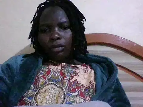 Snapshot of lucyswee chatting on July 11, 2026, 6:13 am lucyswee online show from July 11, 2026, 6:13 am