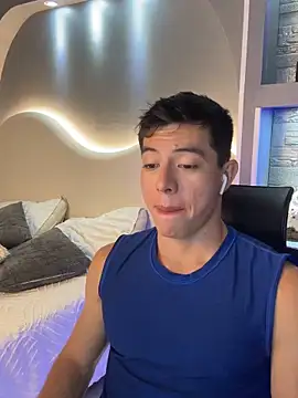 Snapshot of IanMancini chatting on June 12, 2026, 12:03 pm IanMancini online show from June 12, 2026, 12:03 pm