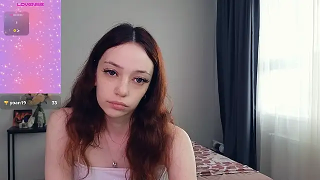 AyeHoney online show from July 16, 2026, 4:42 am